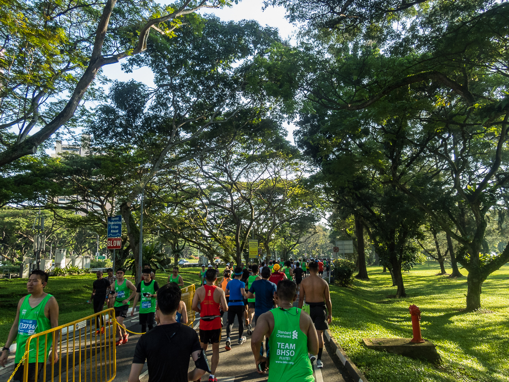 Standard Chartered Singapore Marathon 2018 - Tor Rnnow