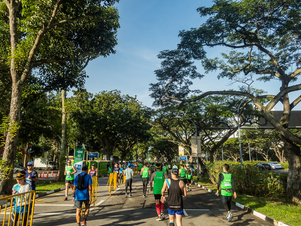 Standard Chartered Singapore Marathon 2018 - Tor Rnnow