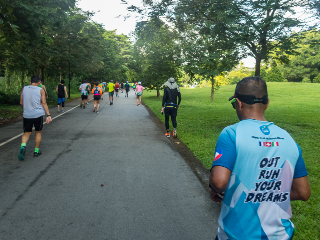 Standard Chartered Singapore Marathon 2018 - Tor Rnnow