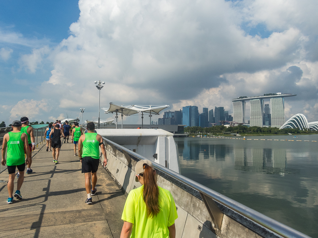 Standard Chartered Singapore Marathon 2018 - Tor Rnnow