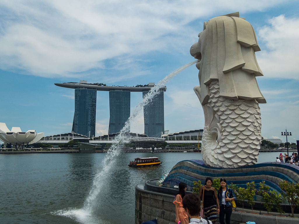 Standard Chartered Singapore Marathon 2018 - Tor Rnnow