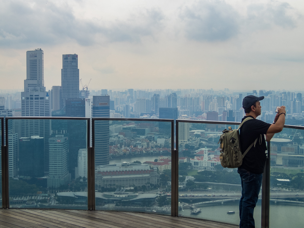 Standard Chartered Singapore Marathon 2018 - Tor Rnnow