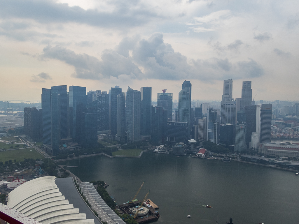 Standard Chartered Singapore Marathon 2018 - Tor Rnnow