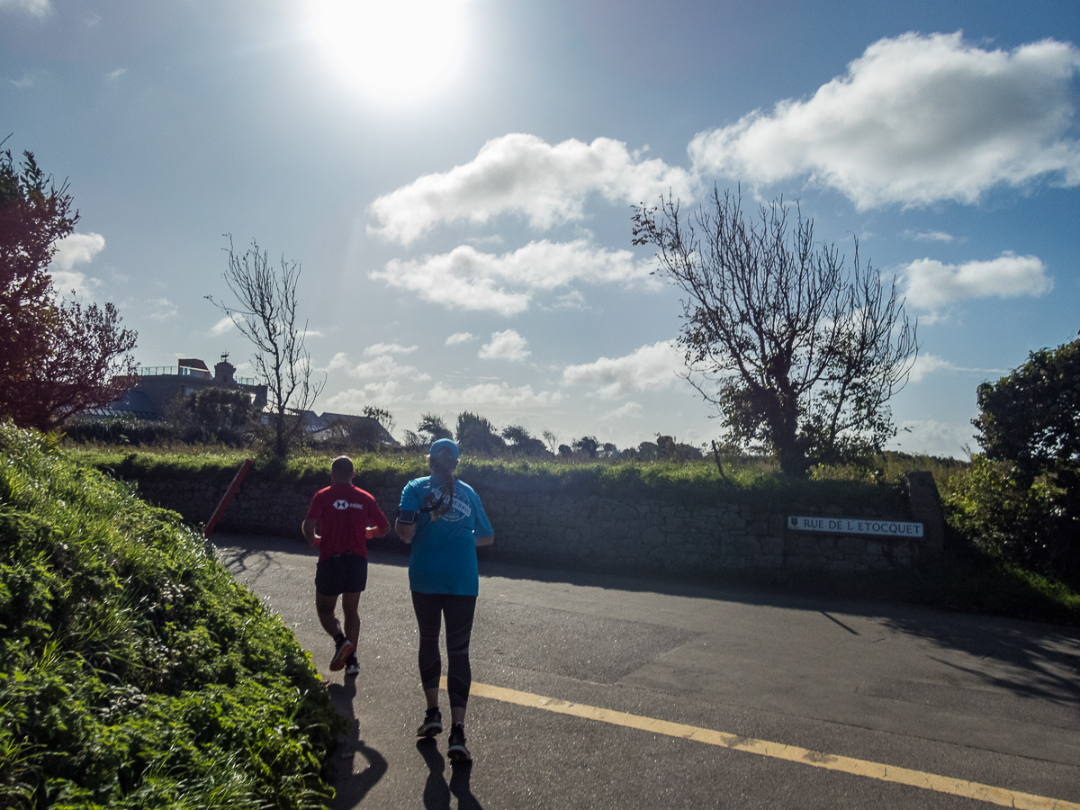 Standard Chartered Jersey Marathon 2019 - Tor Rnnow