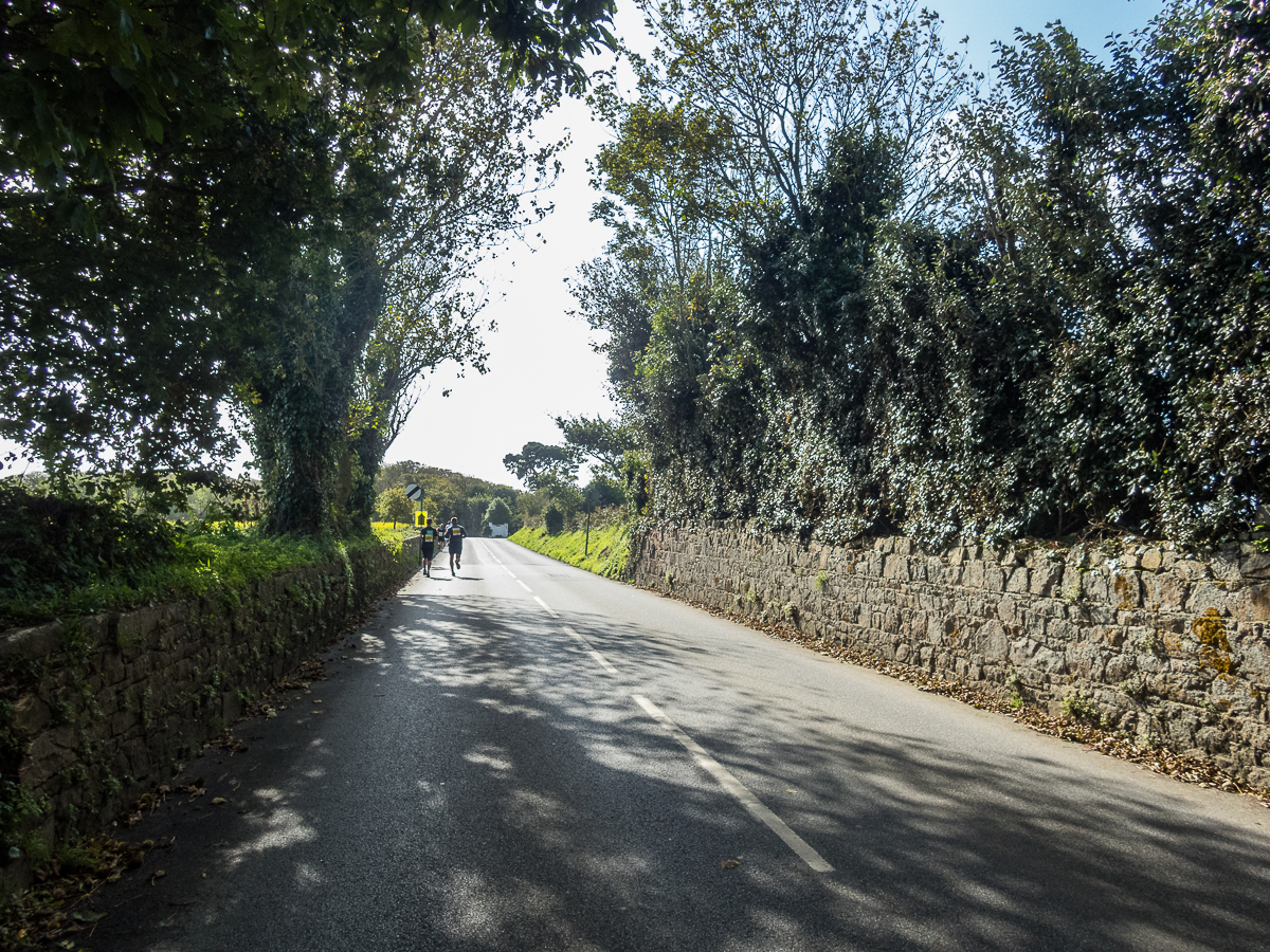 Standard Chartered Jersey Marathon 2019 - Tor Rnnow