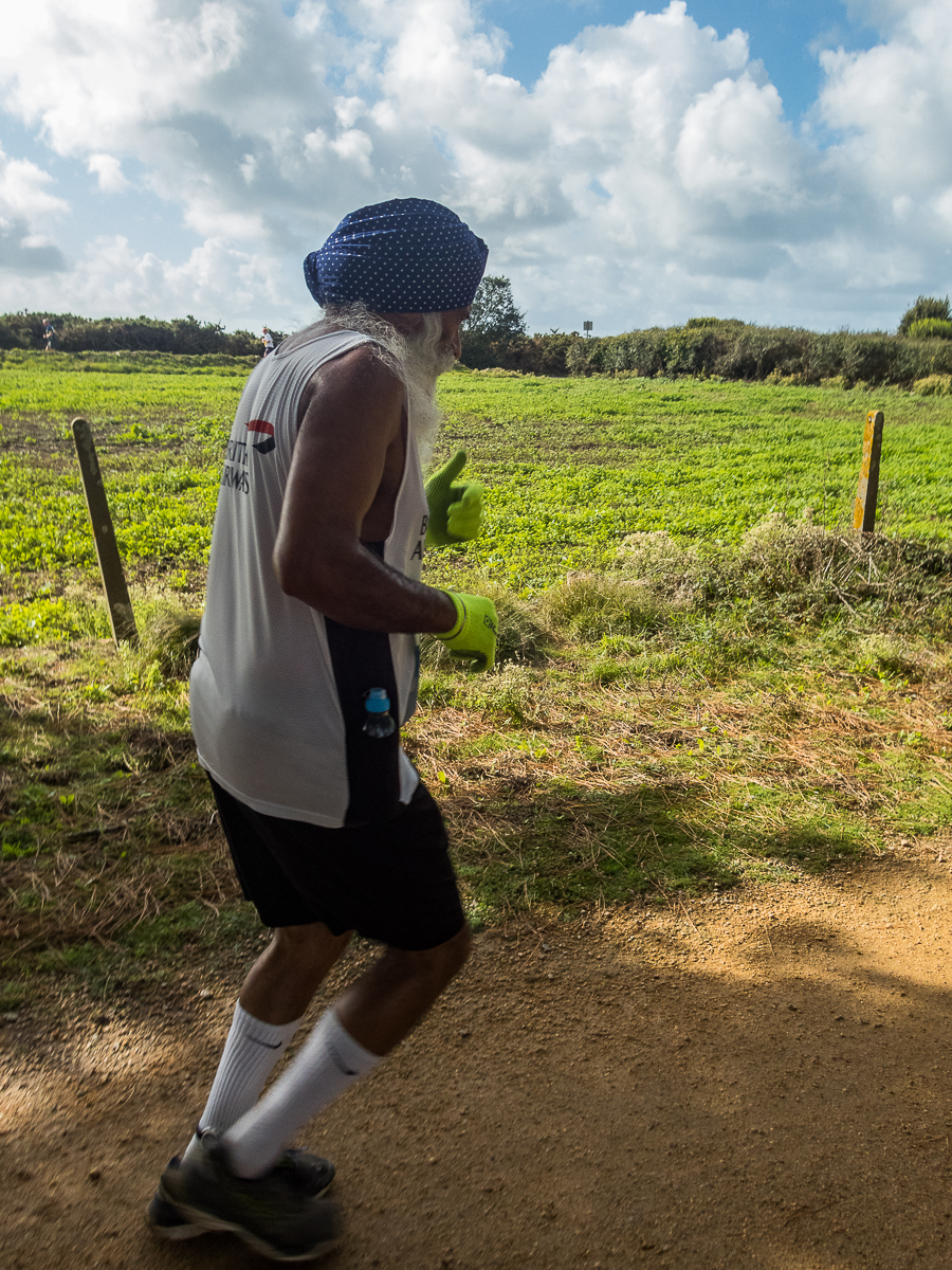 Standard Chartered Jersey Marathon 2019 - Tor Rnnow