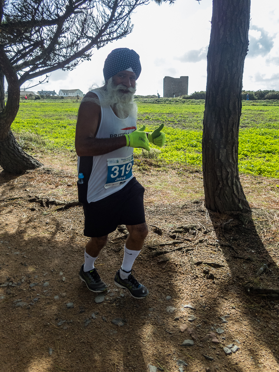 Standard Chartered Jersey Marathon 2019 - Tor Rnnow