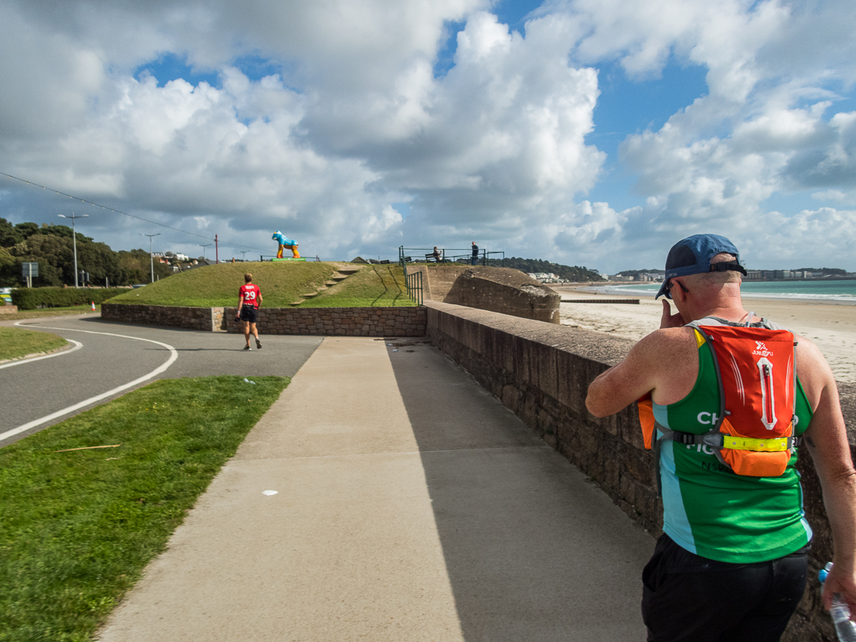 Standard Chartered Jersey Marathon 2019 - Tor Rnnow