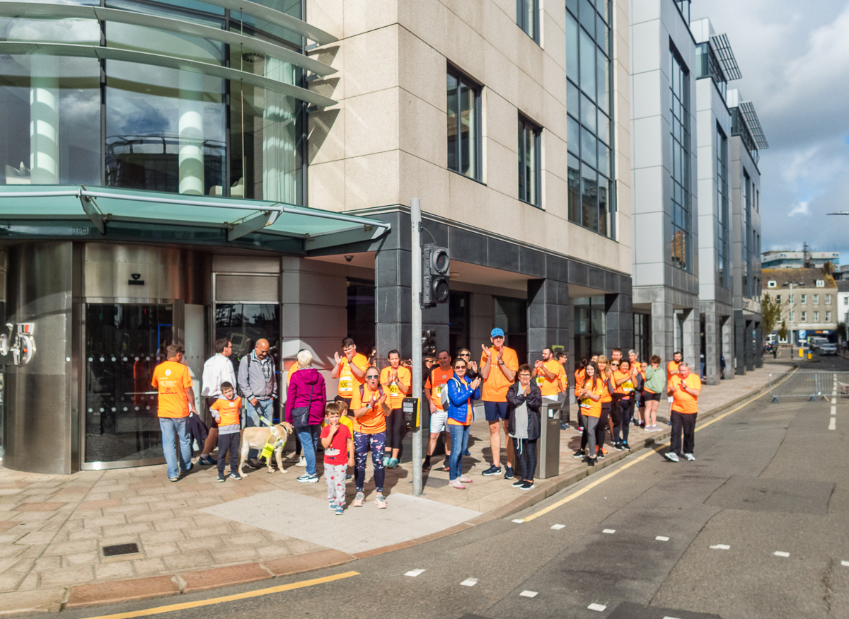 Standard Chartered Jersey Marathon 2019 - Tor Rnnow