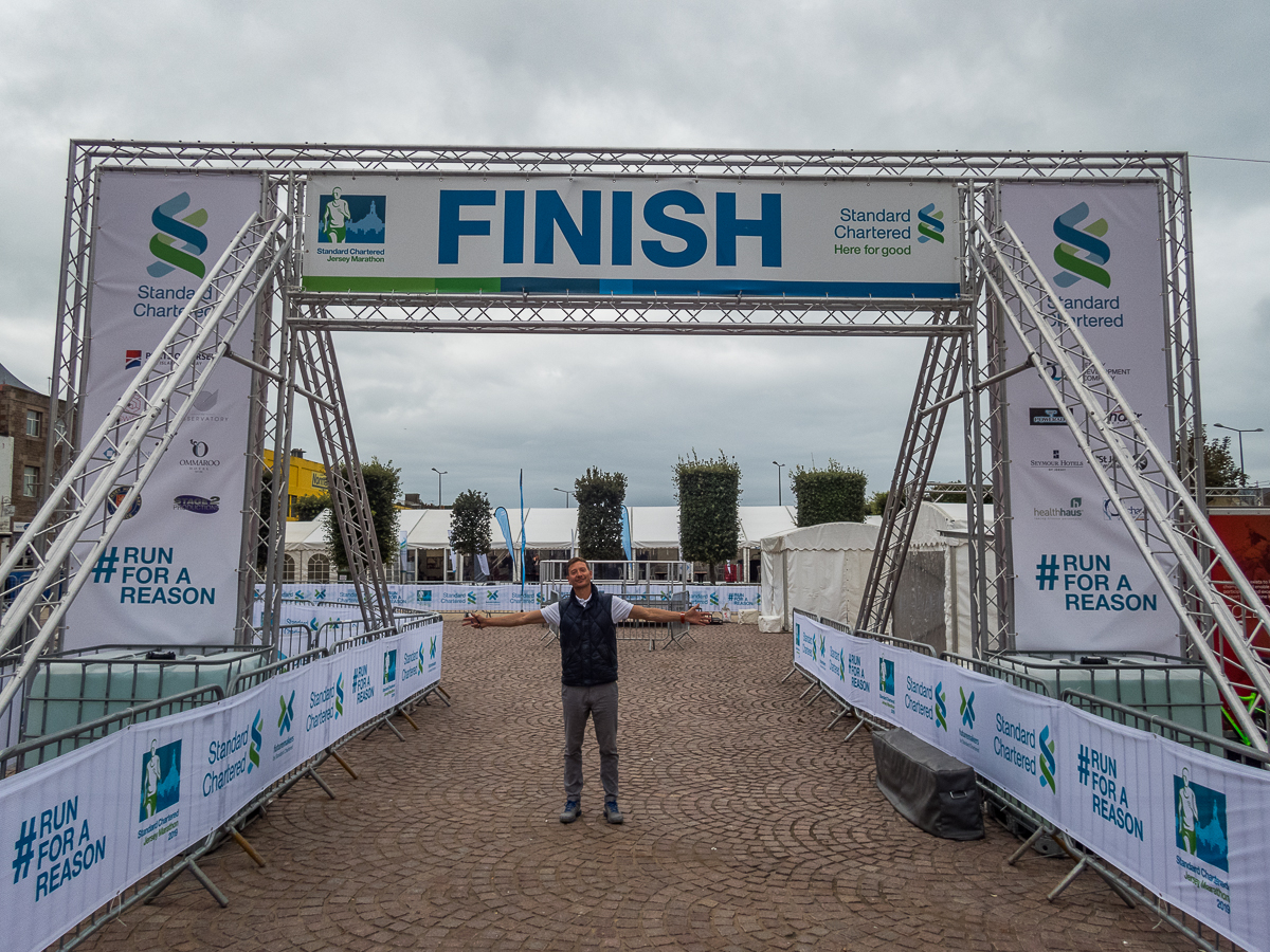 Standard Chartered Jersey Marathon 2019 - Tor Rnnow