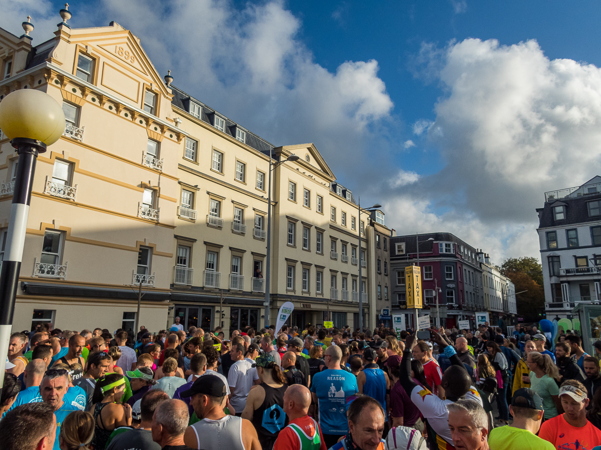 Standard Chartered Jersey Marathon 2019 - Tor Rnnow