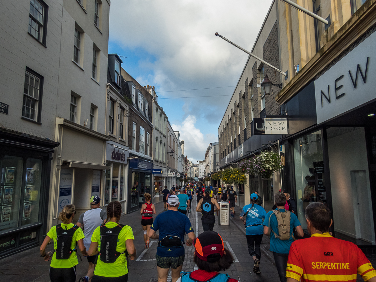 Standard Chartered Jersey Marathon 2019 - Tor Rnnow