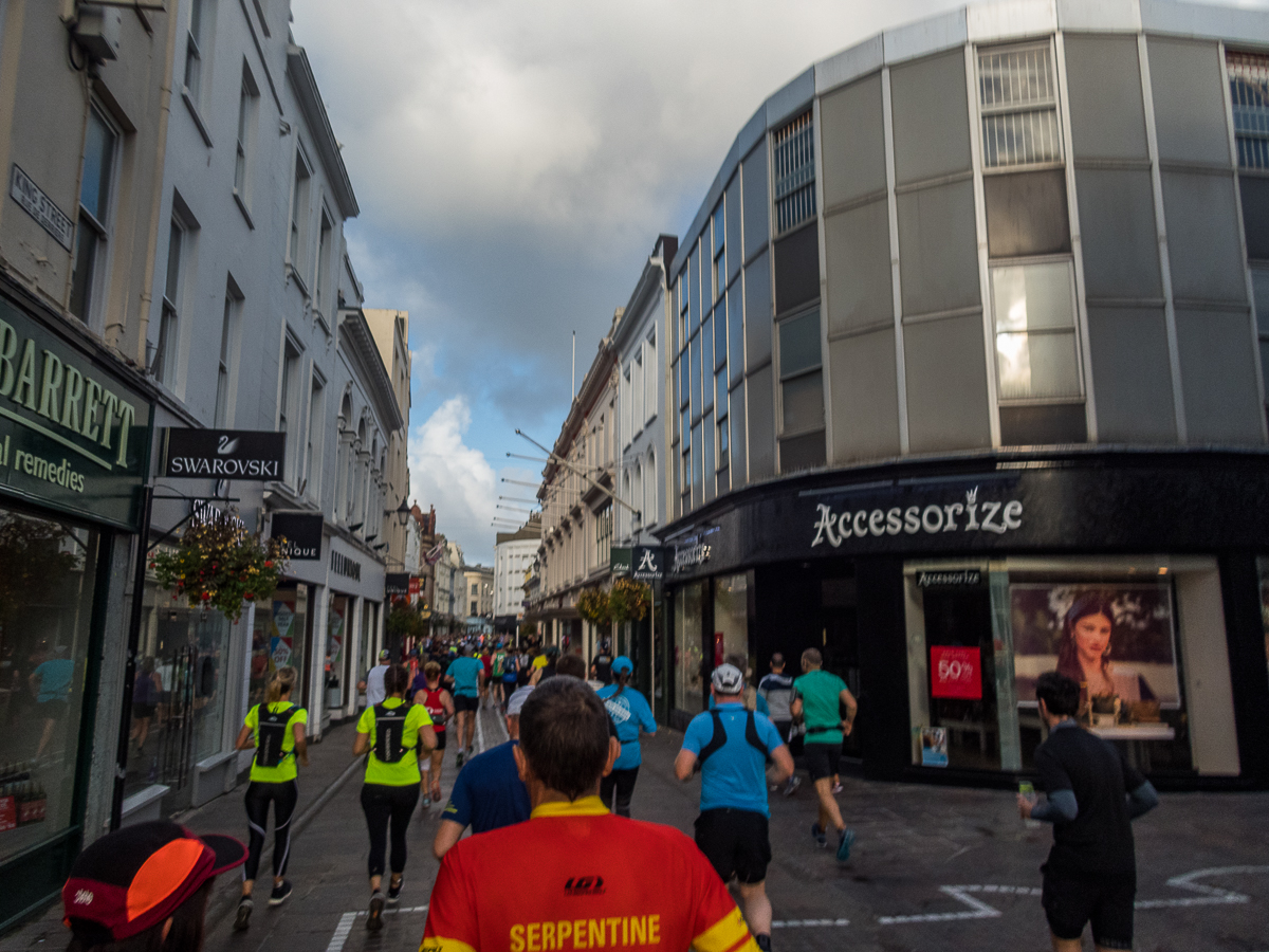 Standard Chartered Jersey Marathon 2019 - Tor Rnnow