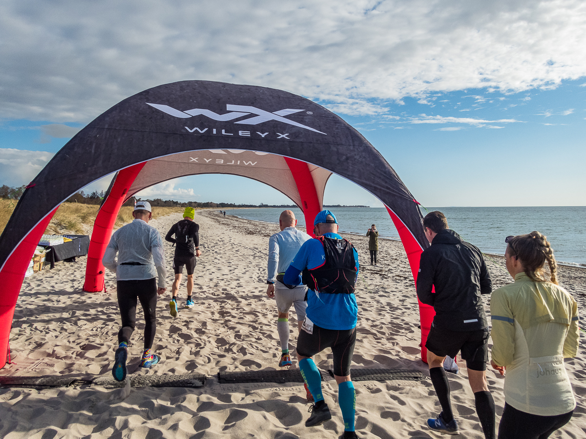 Jungle Run - South Coast Beach Marathon 2021 - Tor Rnnow