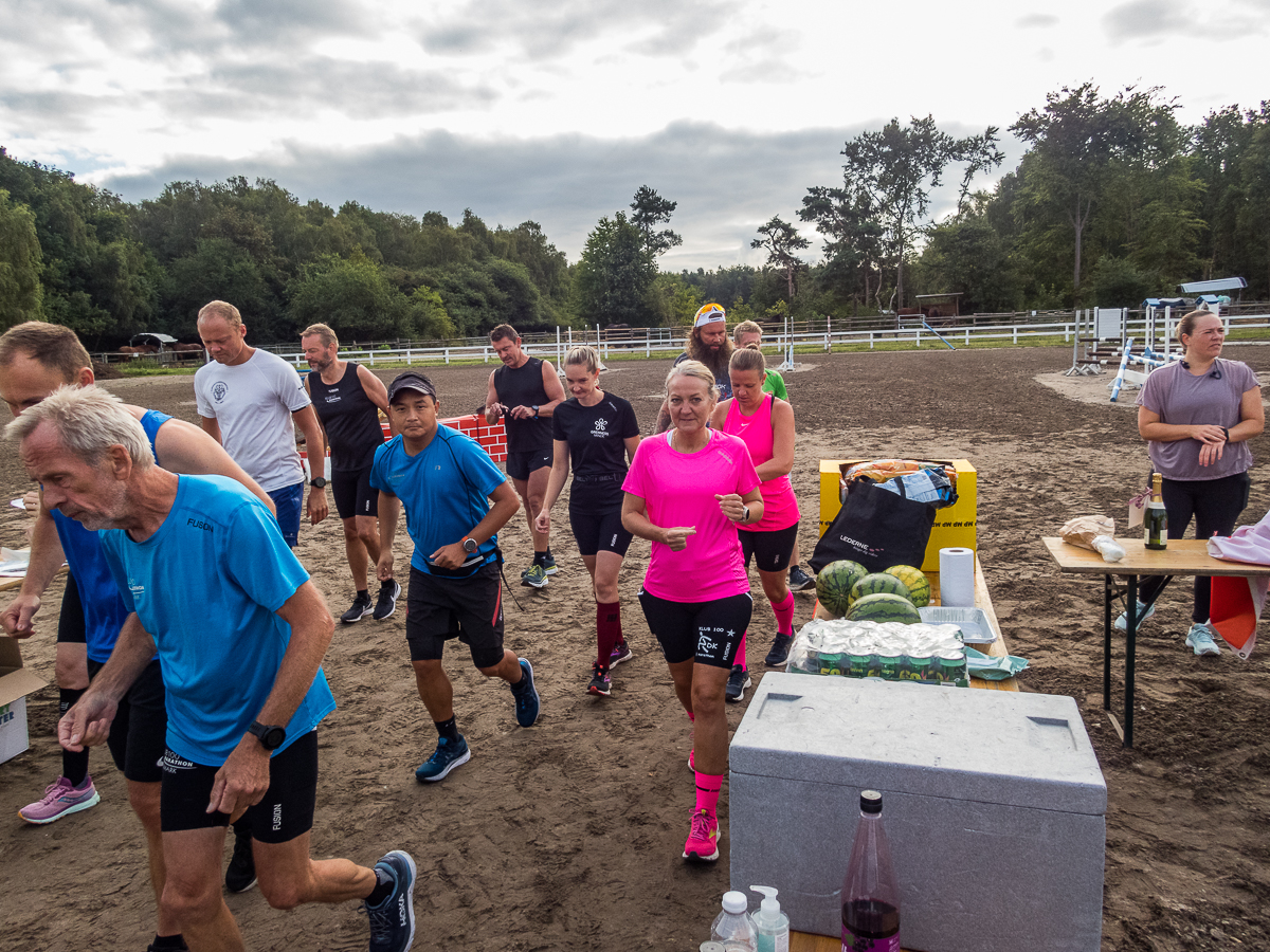 Betina Srensens marathon nr. 100 - 21-08-21 - Tor Rnnow