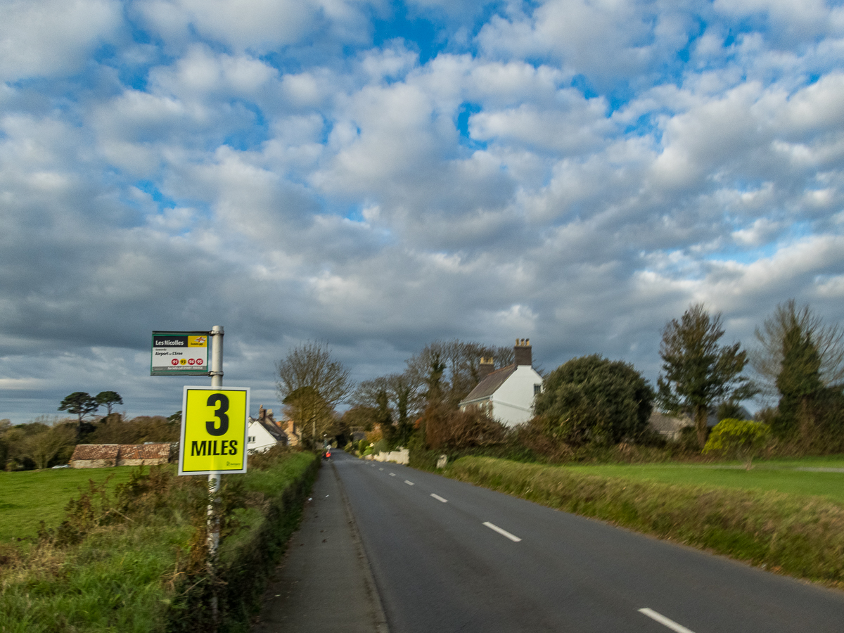 Guernsey Marathon 2021 - Tor Rnnow