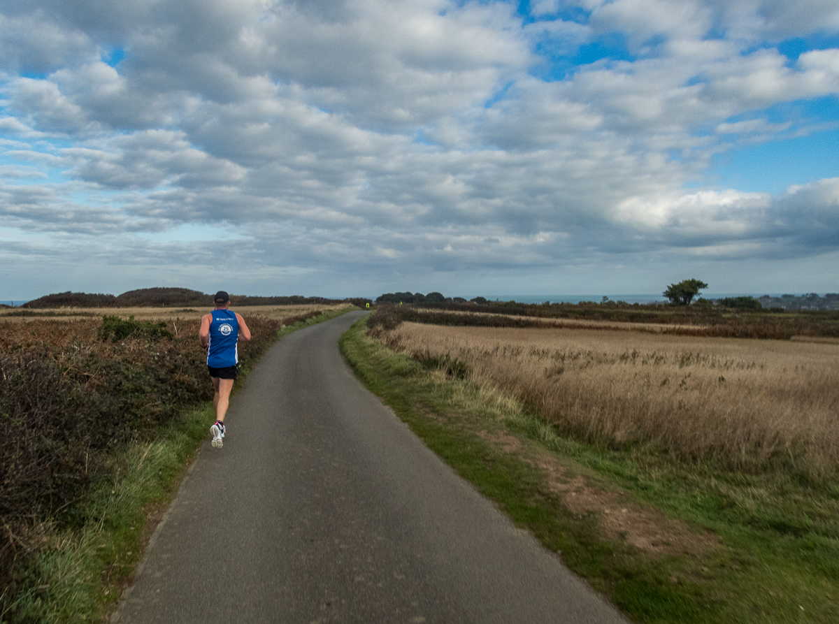 Guernsey Marathon 2021 - Tor Rnnow