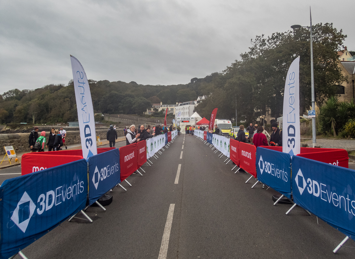 Guernsey Marathon 2021 - Tor Rnnow