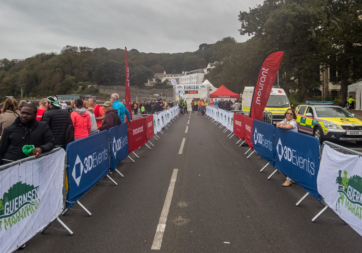 Guernsey Marathon 2021 - Tor Rnnow