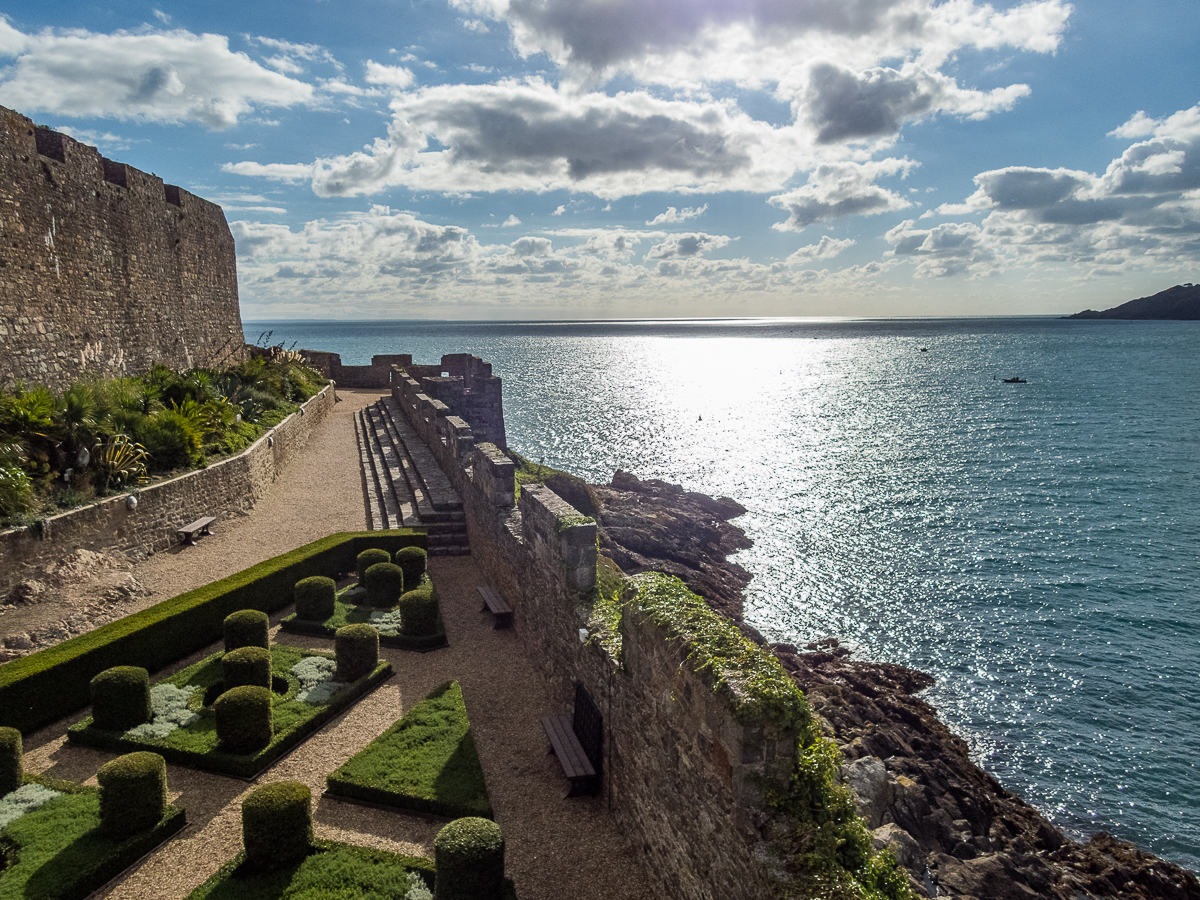 Guernsey Marathon 2021 - Tor Rnnow