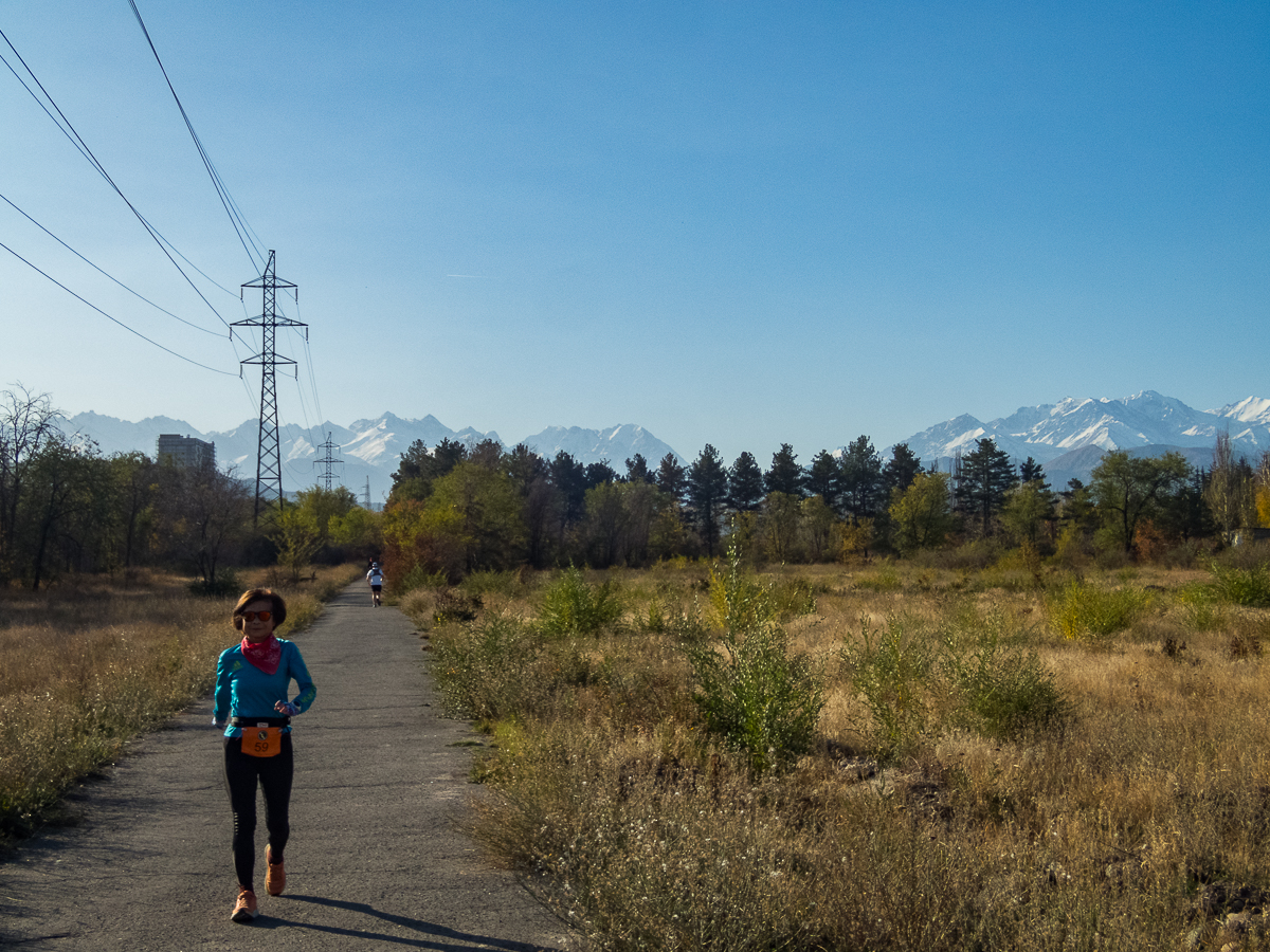 Bishkek Ala-Too Marathon 2023 - Kirgistan - Tor Rnnow