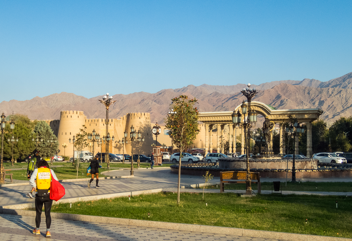 Khujand Marathon 2023 - Tadjikistan - Tor Rnnow