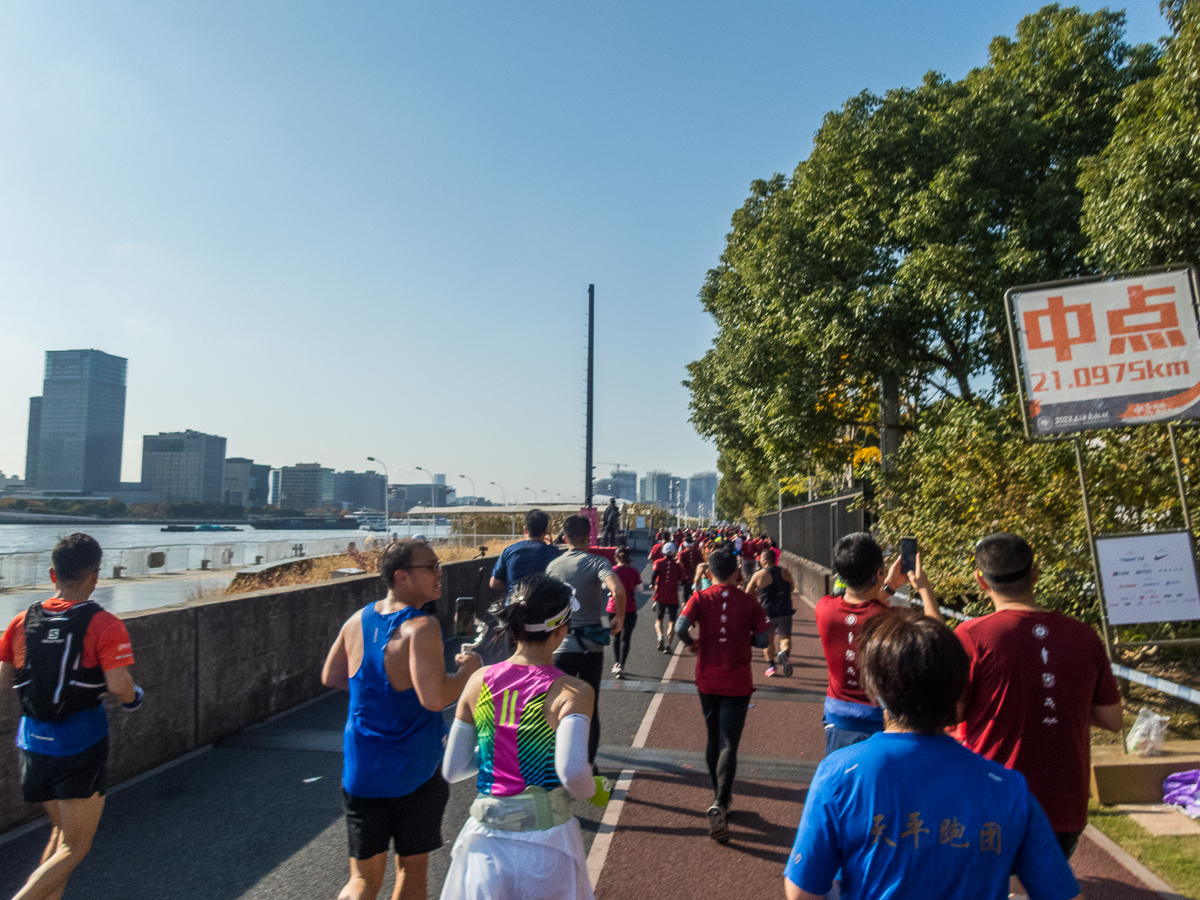 Shanghai Marathon 2023 - Tor Rnnow