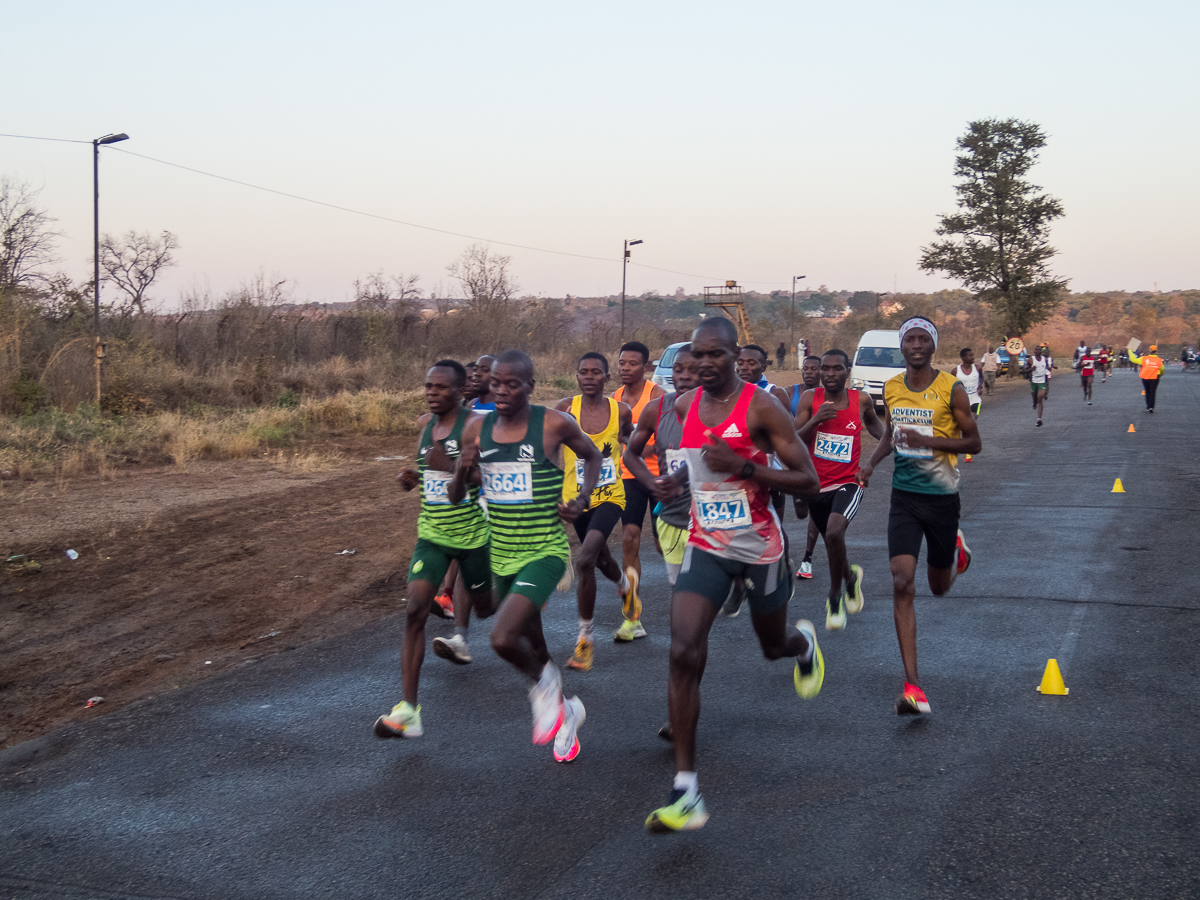 Victoria Falls Marathon 2023 - Tor Rnnow