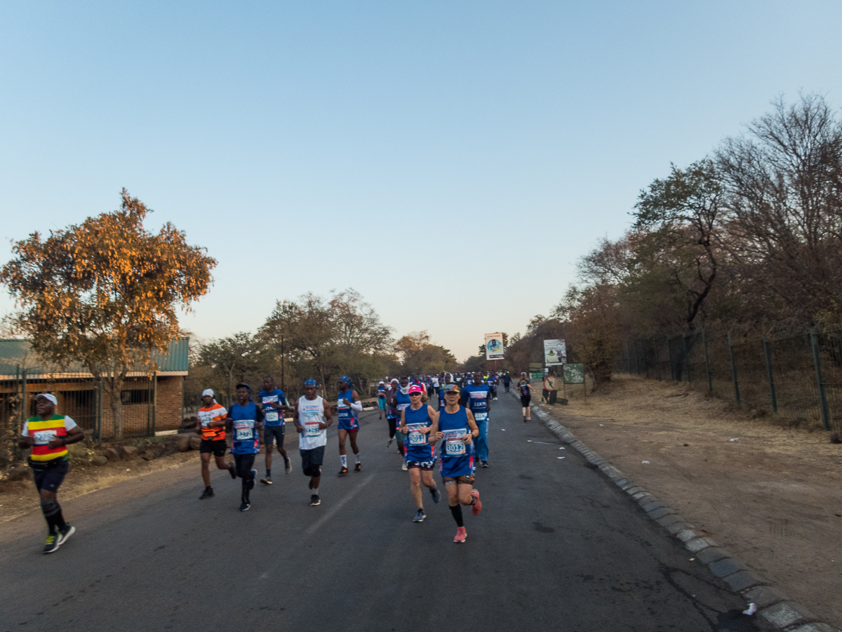 Victoria Falls Marathon 2023 - Tor Rnnow