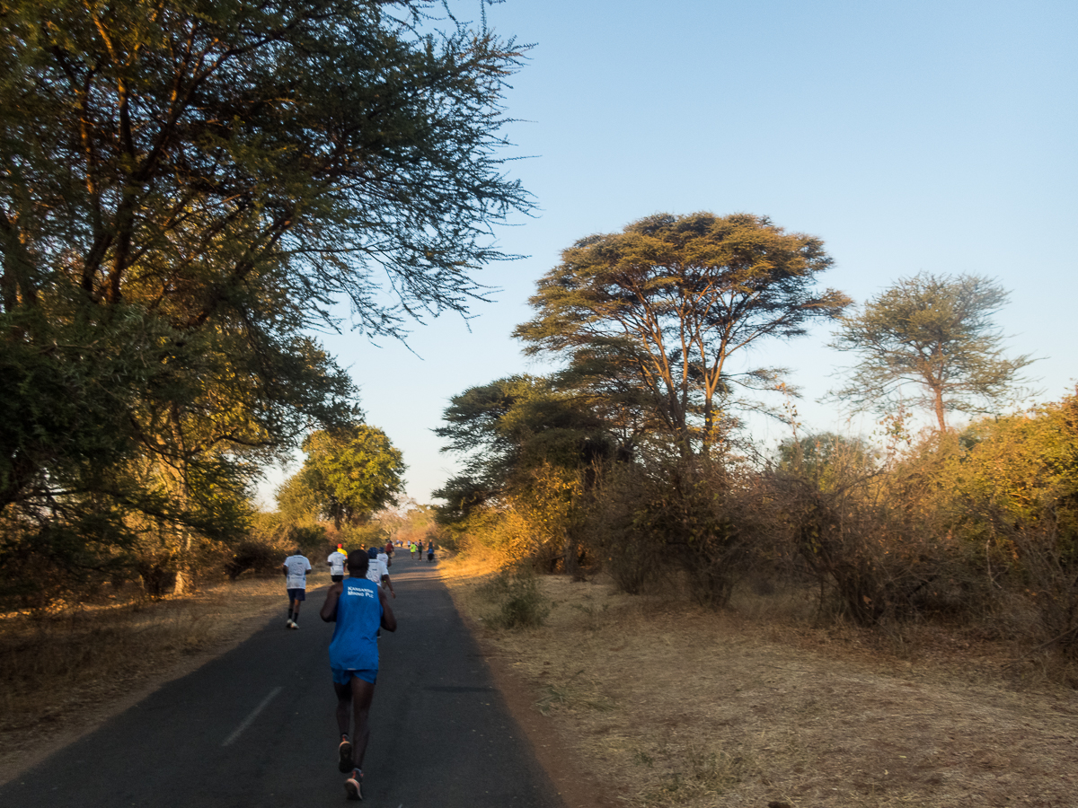 Victoria Falls Marathon 2023 - Tor Rnnow