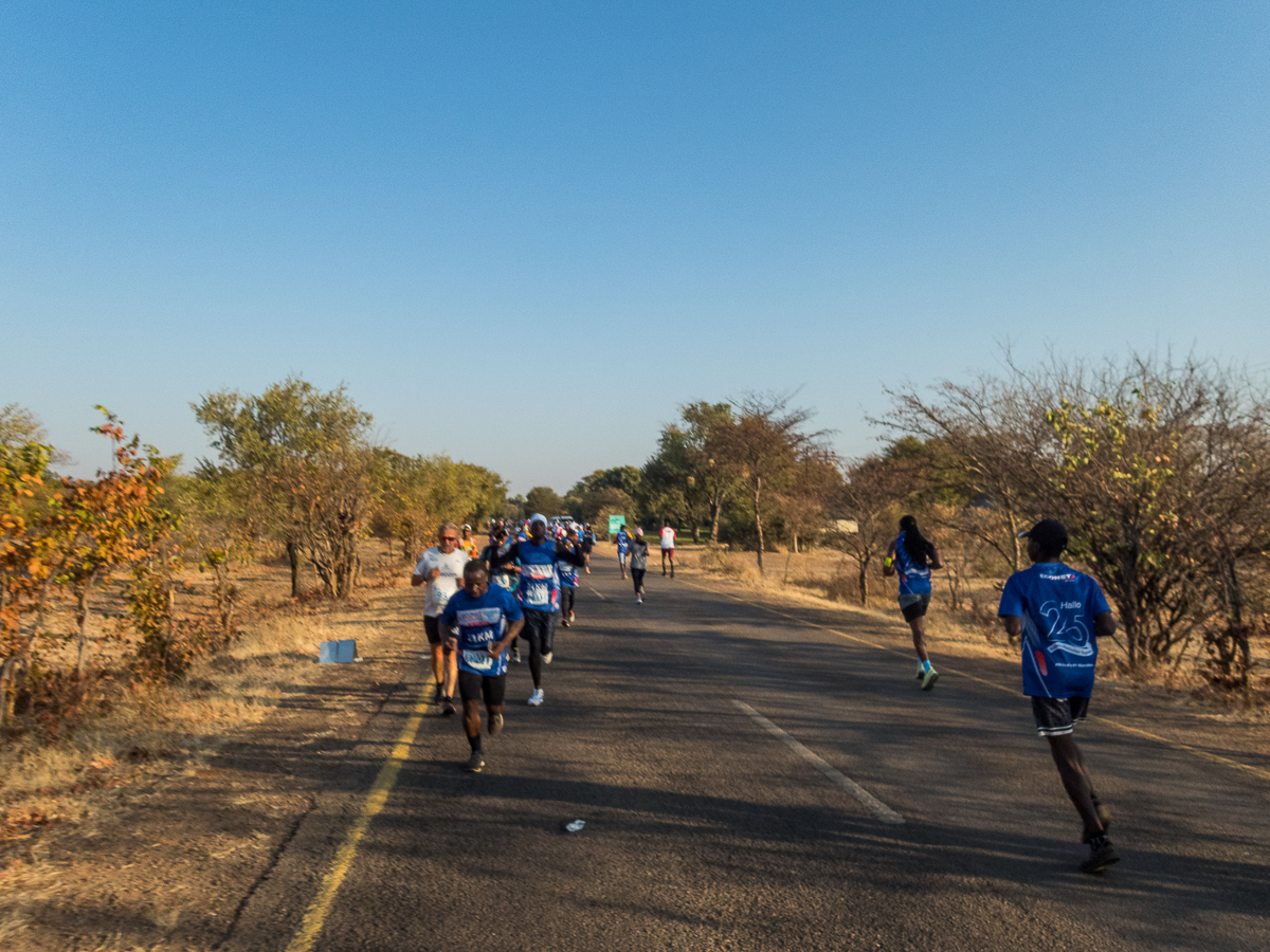 Victoria Falls Marathon 2023 - Tor Rnnow