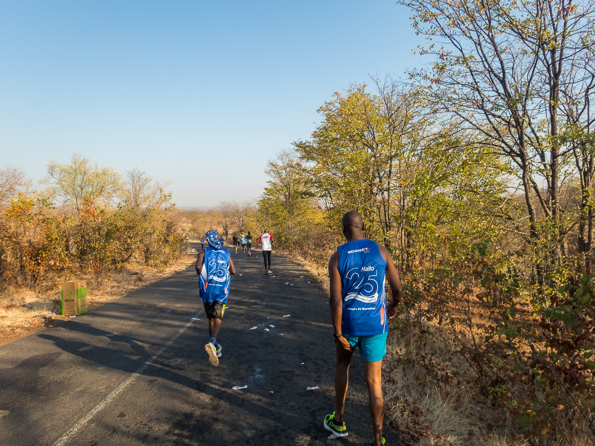 Victoria Falls Marathon 2023 - Tor Rnnow