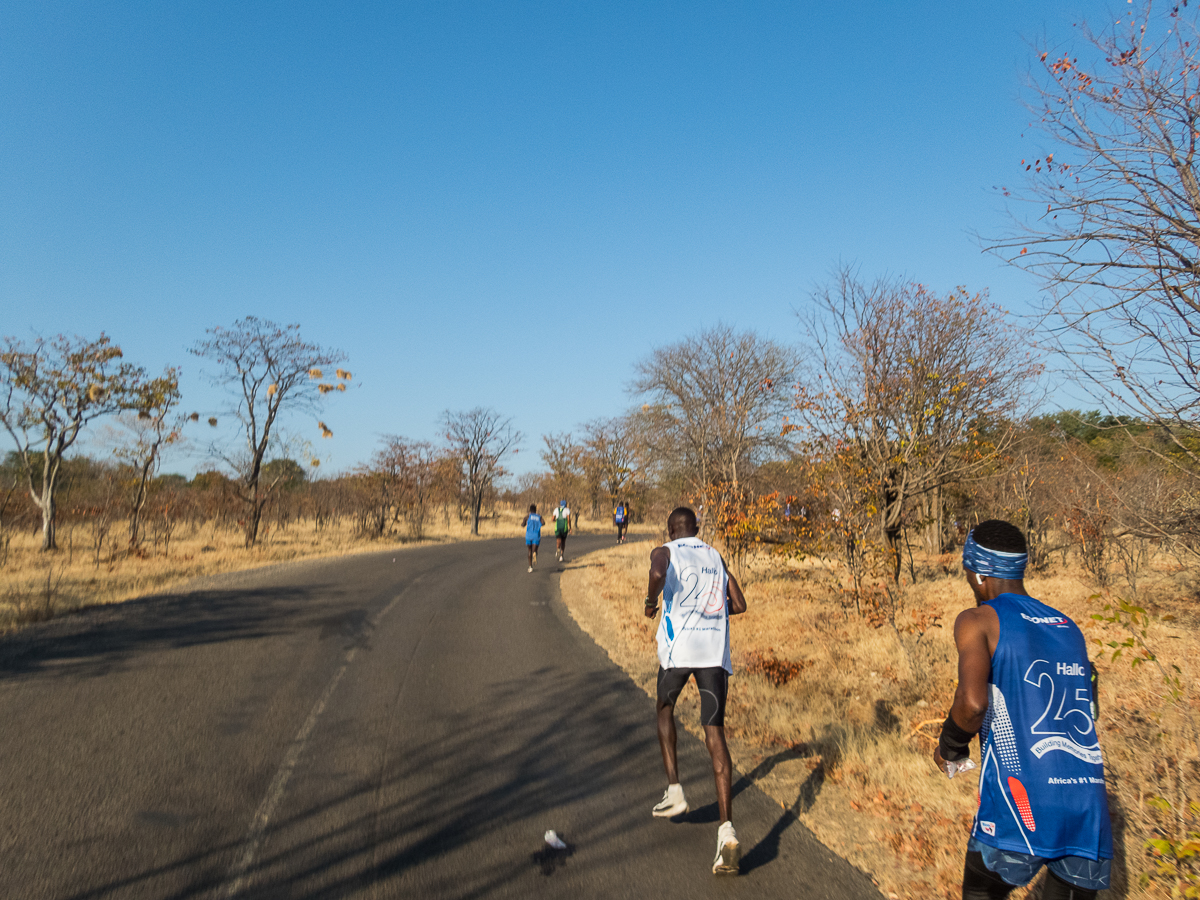 Victoria Falls Marathon 2023 - Tor Rnnow