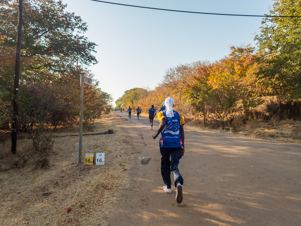 Victoria Falls Marathon 2023 - Tor Rnnow