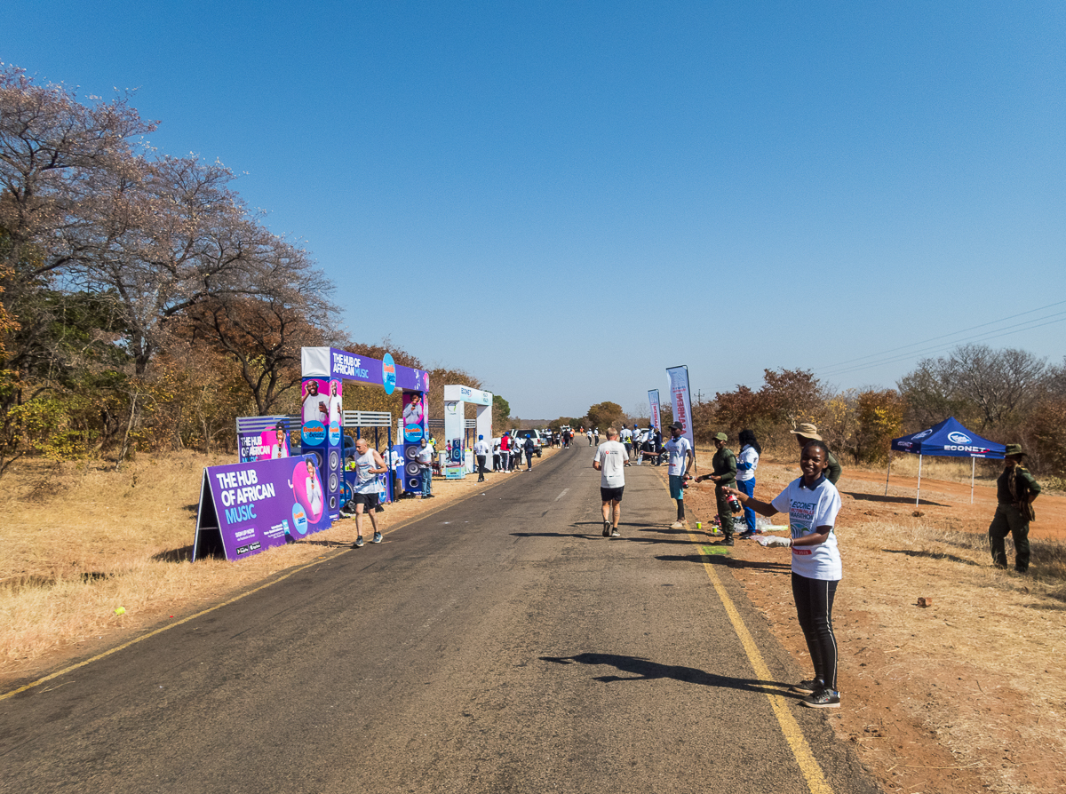 Victoria Falls Marathon 2023 - Tor Rnnow