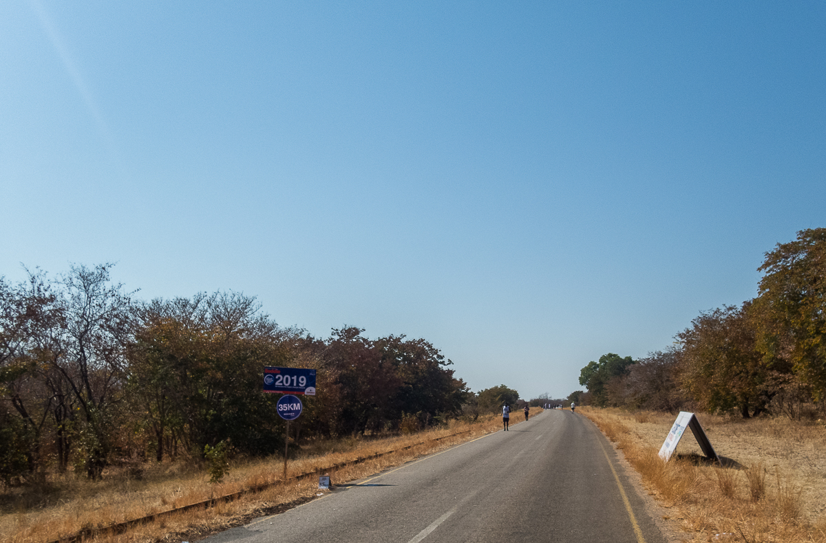 Victoria Falls Marathon 2023 - Tor Rnnow