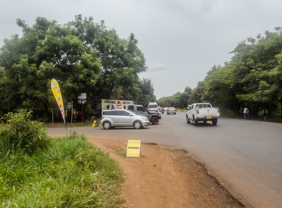 Kilimanjaro Marathon 2024 - Tor Rnnow