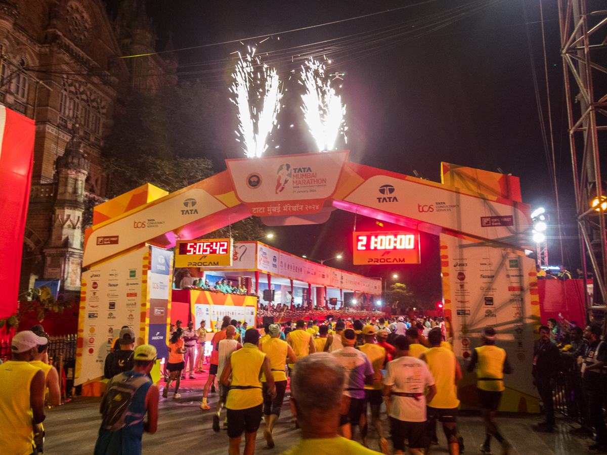 Mumbai Marathon 2024- Tor Rnnow