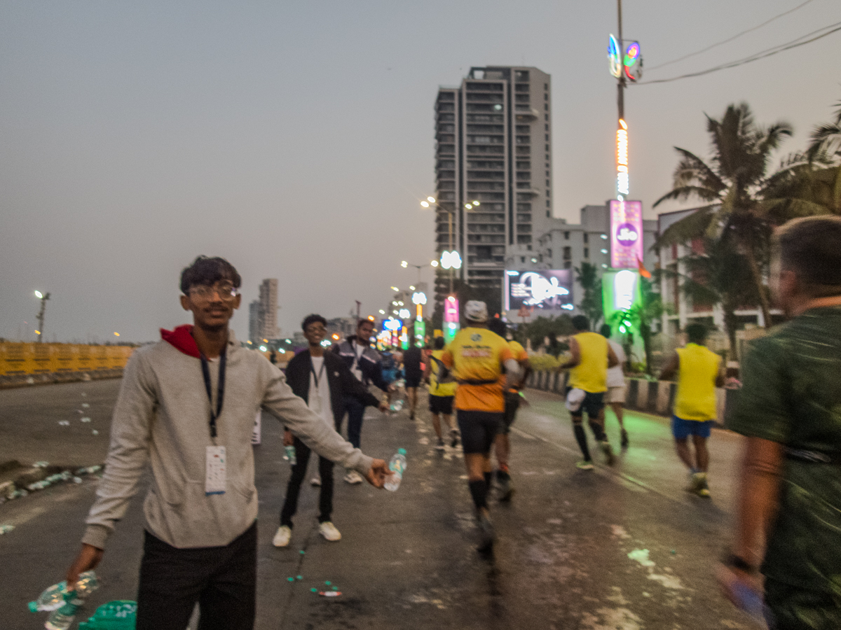 Mumbai Marathon 2024- Tor Rnnow