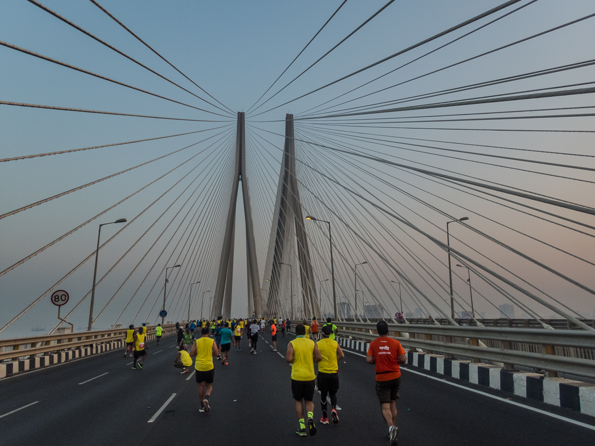 Mumbai Marathon 2024- Tor Rnnow