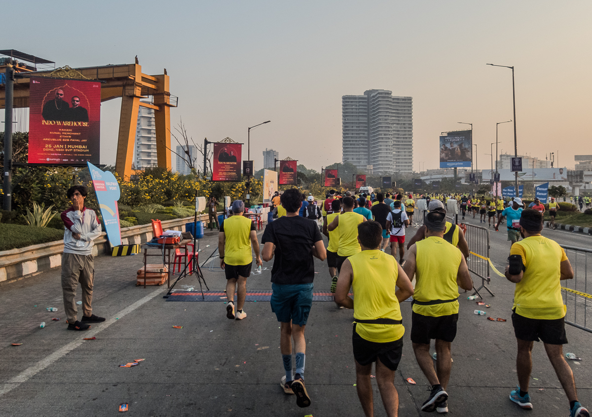 Mumbai Marathon 2024- Tor Rnnow