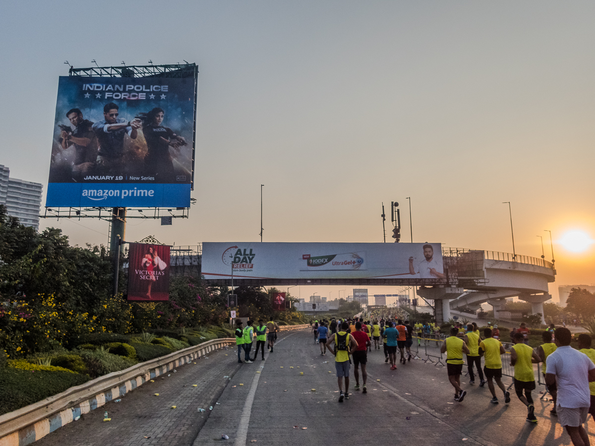 Mumbai Marathon 2024- Tor Rnnow