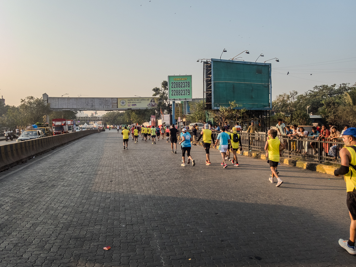 Mumbai Marathon 2024- Tor Rnnow