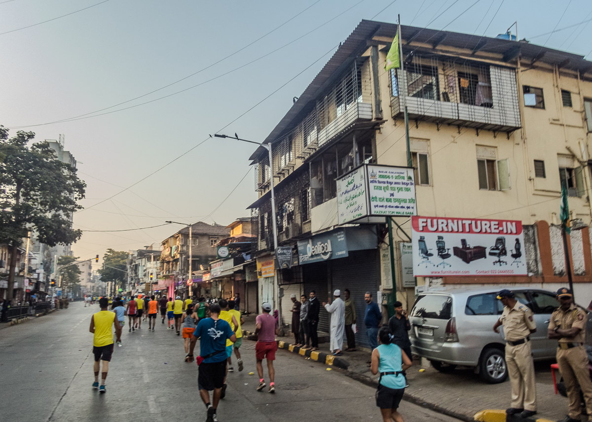 Mumbai Marathon 2024- Tor Rnnow