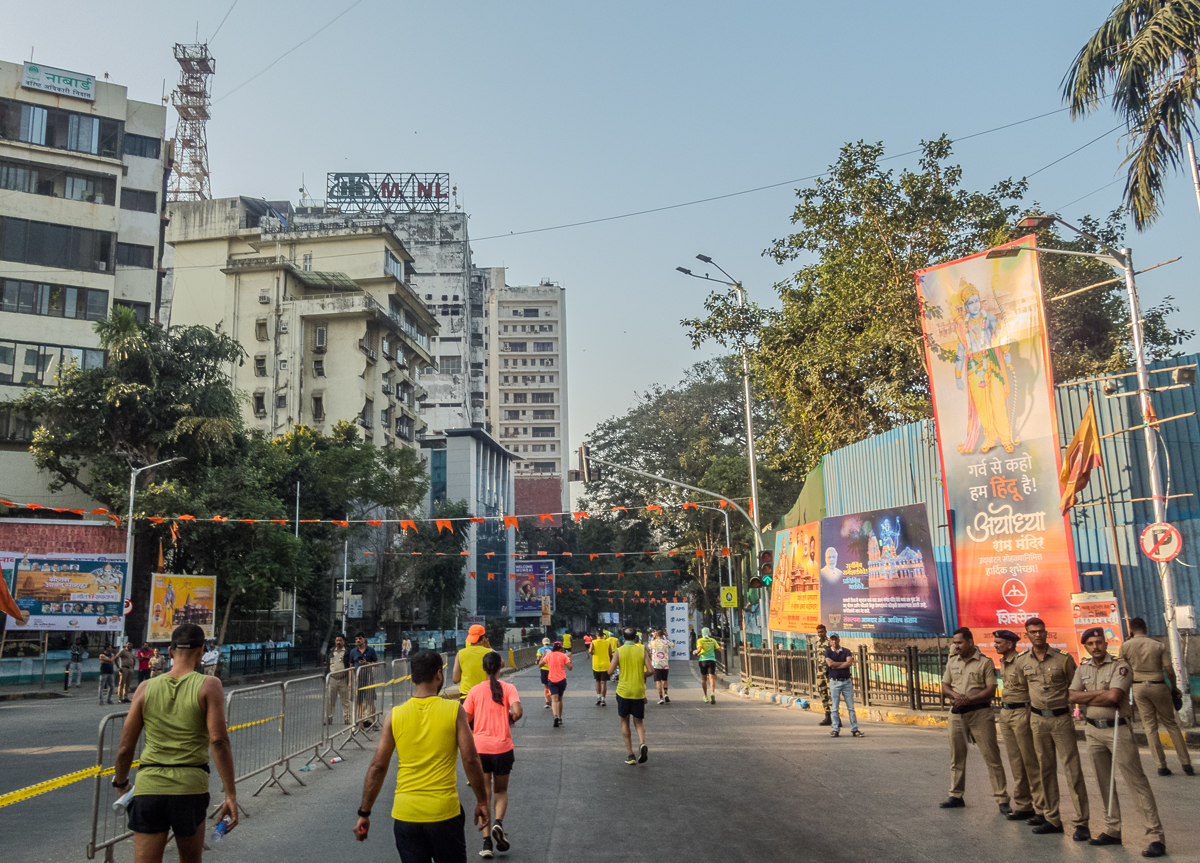 Mumbai Marathon 2024- Tor Rnnow