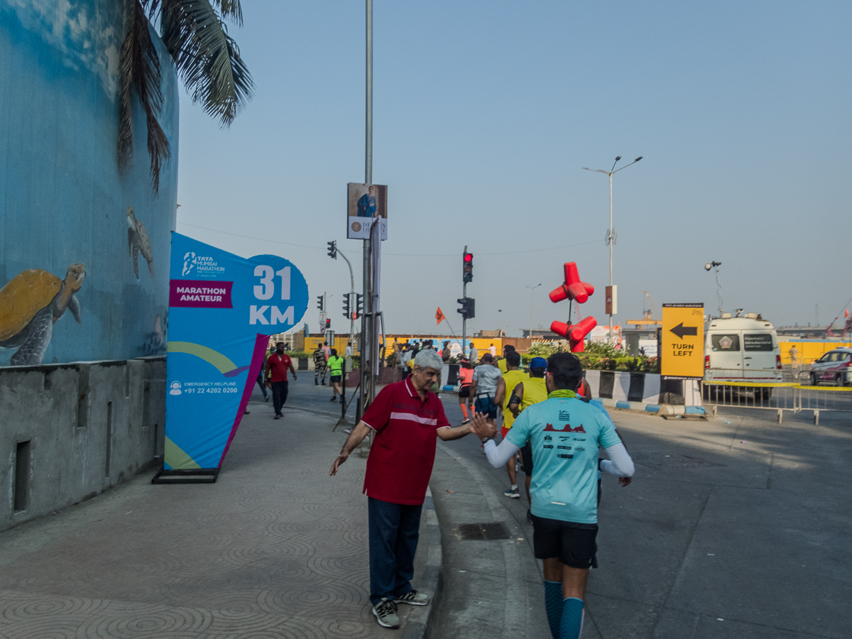 Mumbai Marathon 2024- Tor Rnnow